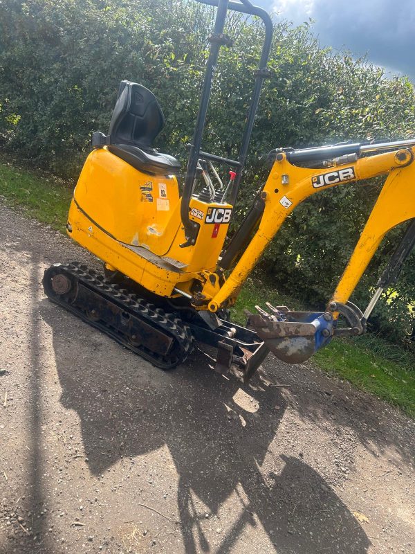 JCB 8008 Micro Digger (0.8 Ton) | Plant Hire - Image 3