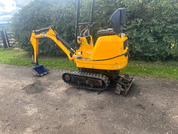 JCB 8008 Micro Digger (0.8 Ton) | Plant Hire